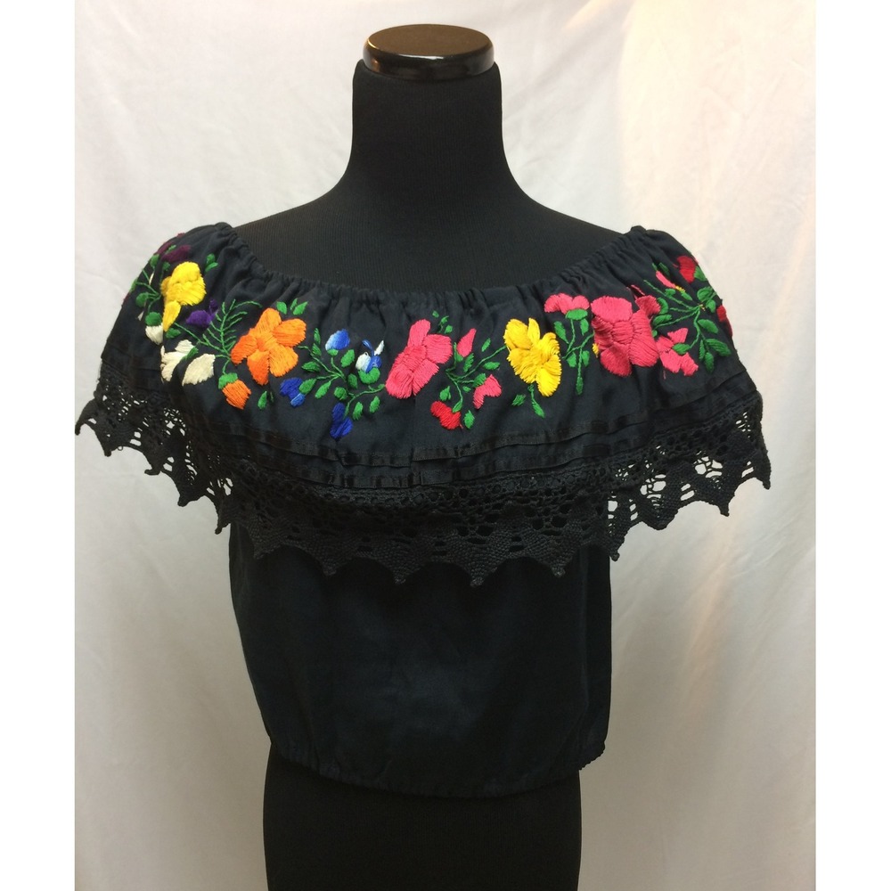 VTG Mexican Embroidered Off Shoulder Floral Peasant Top Black Lace Trim